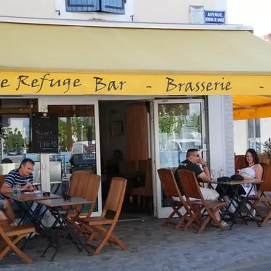 Le Restaurant - Le Refuge Pierrelatte - meilleur restaurant PIERRELATTE